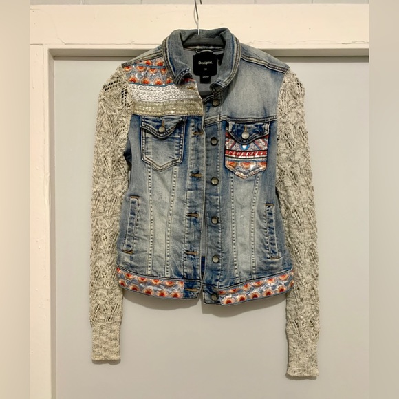 ✨New! Disney Desigual Mickey Embroidered Jean Jacket - Picture 9 of 12